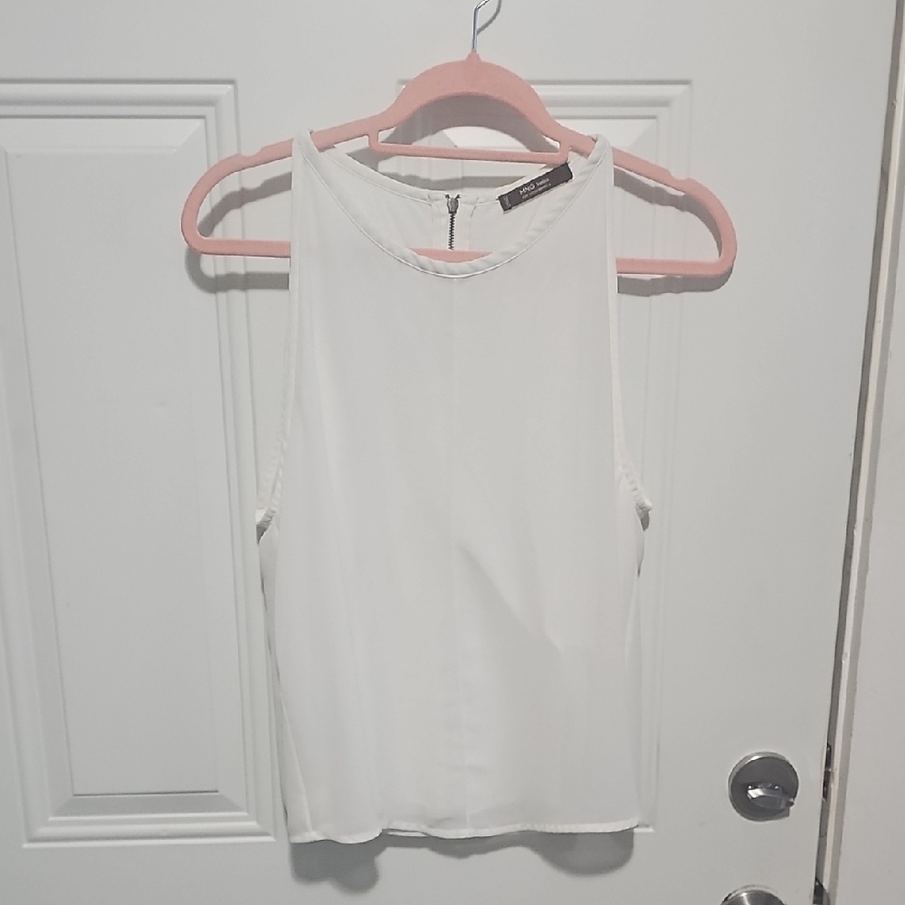 Mango Cream High-Neck Sleeveless Tank
